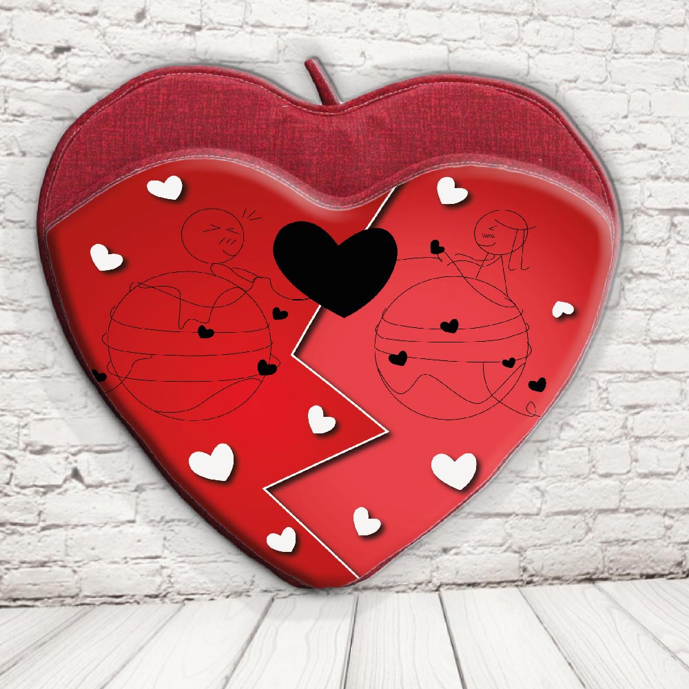 CUSCINO PORTA OGGETTI ''AMORE GOMITOLO''