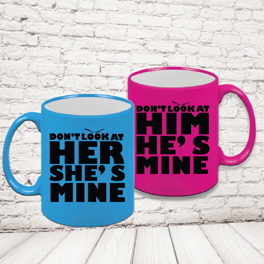 COPPIA TAZZE FLUO ''DONT LOOK AT''