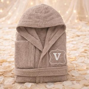 ACCAPPATOIO RICAMATO ''CORNICE INIZIALE''