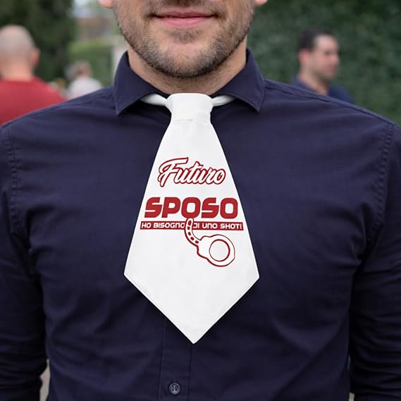 Cravattone per Uomo Addio al Celibato Matrimonio con Stampa Personalizzata per Sposo ed Amici Grafica Divertente Gadget Originale per Festa ''FUTURO SPOSO CORONA''