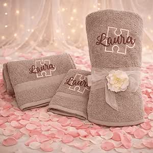 Kit Set Completo asciugamani da bagno 3 pezzi Telo viso bidet Personalizzate Ricamate con Iniziali - Spugna di Puro Cotone Idrofilo beige - Idea Regalo per lui e lei Albergo PUZZLE
