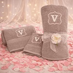 Kit Set Completo asciugamani da bagno 3 pezzi Telo viso bidet Personalizzate Ricamate con Iniziali - Spugna di Puro Cotone Idrofilo beige - Idea Regalo per lui e lei Albergo CORNICE LETTER