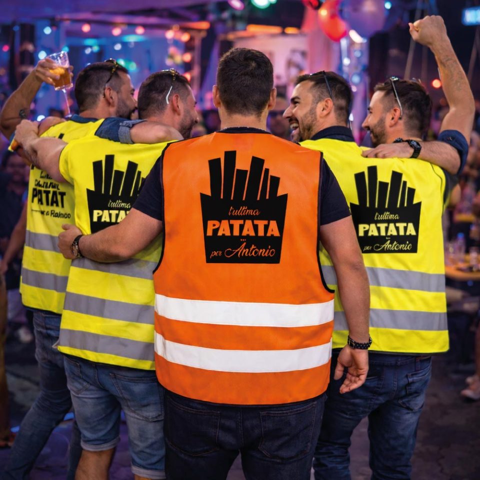 Kit Pacchetto Gilet per Addio al Celibato Gadget Divertente Personalizzabile per Amici e Sposo Costume Scherzi Festa Matrimonio ''ULTIMA PATATA''