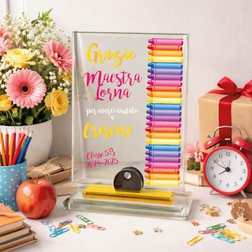 Targa Premio Ricordo in Cristallo Rettangolare Personalizzata con Nome Dediche Astuccio Incluso - Idea Regalo per Maestra Insegnante Scuola Primaria Asilo Elementare fine anno ''AULA DI COLORI''