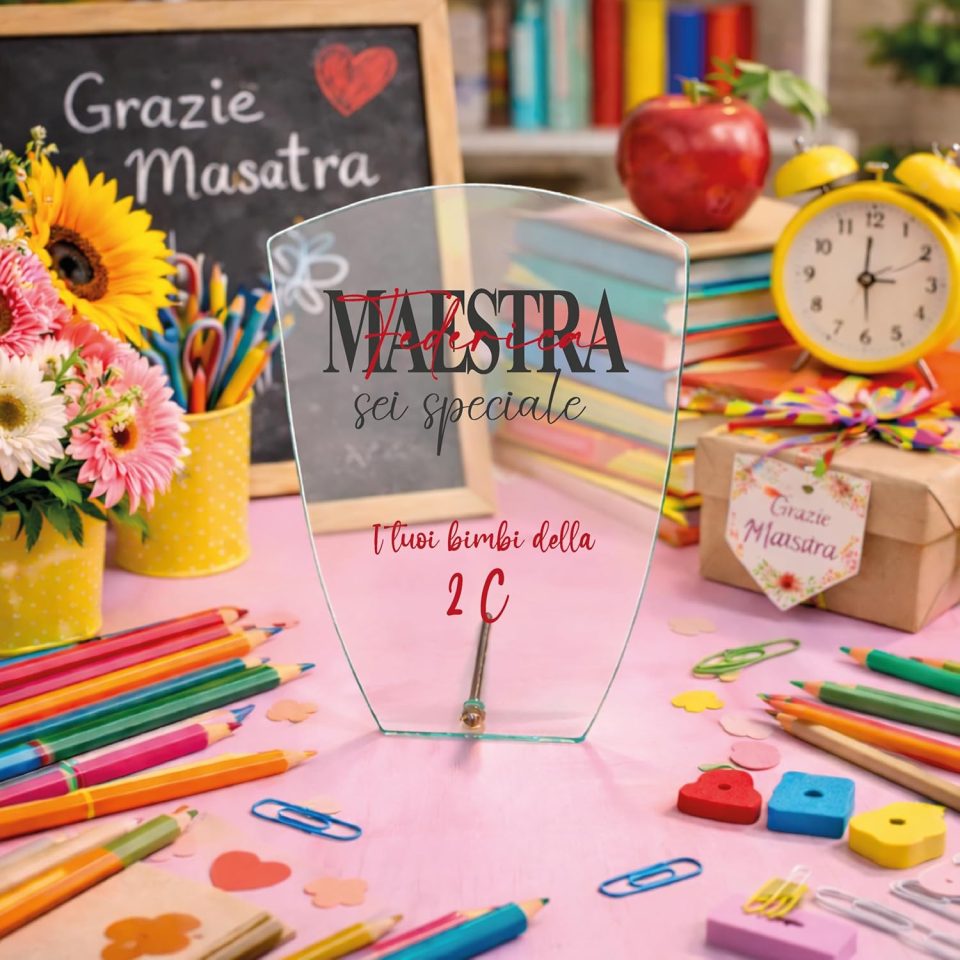 Targa Personalizzata – Targa Commemorativa in Cristallo Vetro | Idea Regalo Personalizzabile con Nome per Maestra Insegnante Scuola Primaria Asilo Elementare fine anno ''SEI SPECIALE''