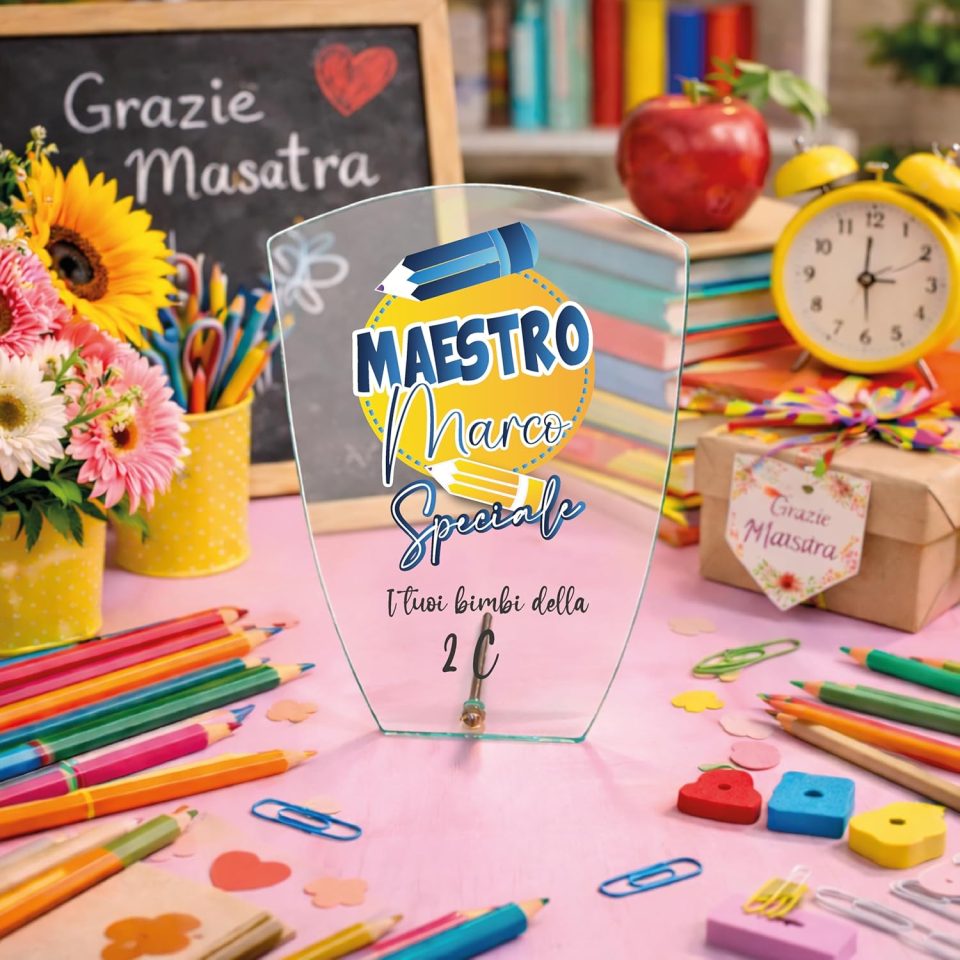 Targa Personalizzata – Targa Commemorativa in Cristallo Vetro | Idea Regalo Personalizzabile con Nome per Maestra Insegnante Scuola Primaria Asilo Elementare fine anno ''6 SPECIALE''