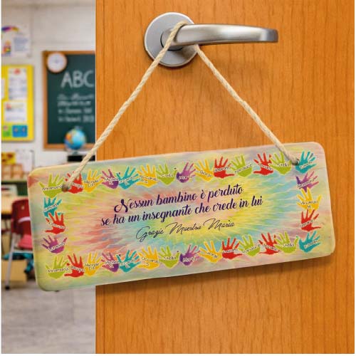 Targhetta Fuori Porta in Legno Personalizzato ''MANINE'' idea regalo di classe fine anno scolastico Maestra asilo nido, scuola materna, elementare infanzia