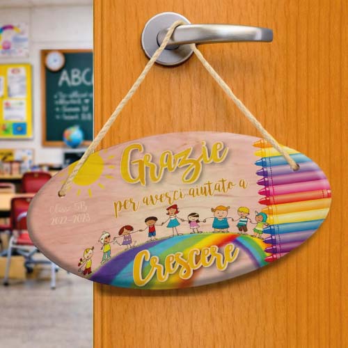 Targhetta Fuori Porta in Legno Personalizzato ''AULA DI COLORI'' idea regalo di classe fine anno scolastico Maestra asilo nido, scuola materna, elementare infanzia