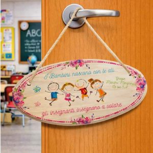 FUORIPORTA MAESTRA ''INSEGNANO A VOLARE'' OVALE