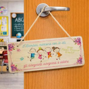 FUORIPORTA MAESTRA ''INSEGNANO A VOLARE'' RETTANGOLARE