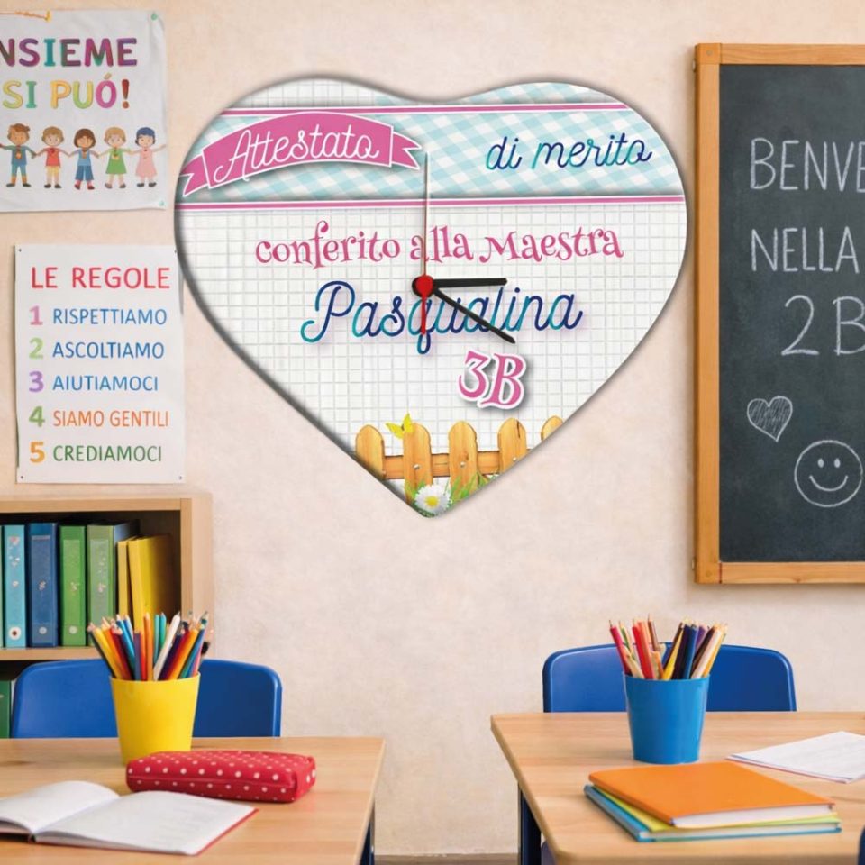 Orologio da parete in legno Personalizzato ''ATTESTATO DI MERITO'' idea regalo di classe fine anno scolastico Maestra asilo nido, scuola materna, elementare infanzia e primaria