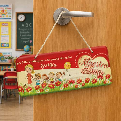 Targhetta Fuori Porta in Legno Personalizzato ''LE TUE COCCOLE'' idea regalo di classe fine anno scolastico Maestra asilo nido, scuola materna, elementare infanzia