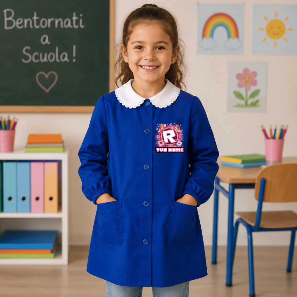 Grembiule Scuola Elementare Primaria Bimba Bambina Divisa Blu con Bottoni Personalizzato con nome e Personaggio RBLOX, Made in Italy, 6 7 8 9 10 11 12 13 14 15 Anni