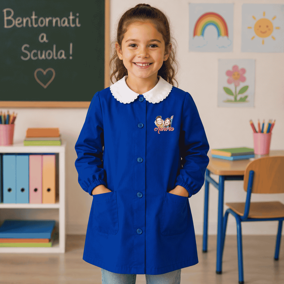 Grembiule Scuola Elementare Primaria Bimba Bambina Divisa Blu con Bottoni Personalizzato con nome e Personaggio LUI E LEI, Made in Italy, 6 7 8 9 10 11 12 13 14 15 Anni